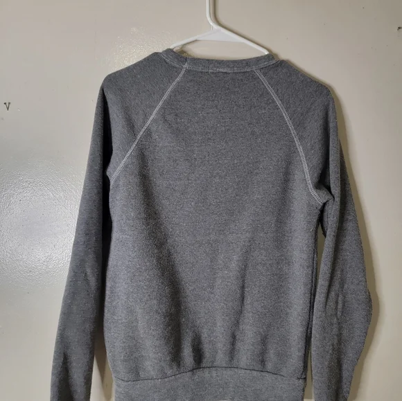 Bow&Drape Hangry Sweater - Picture 2 of 4